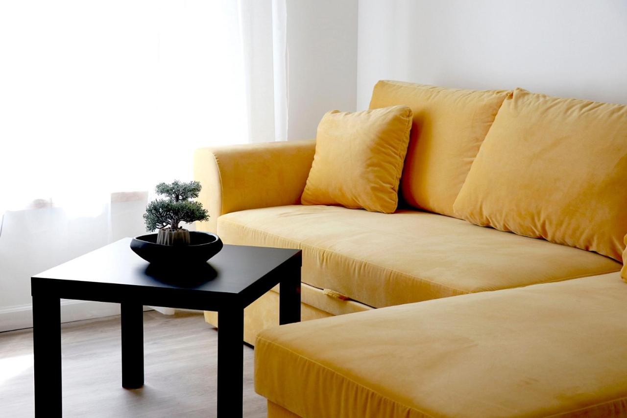 Minimalist Studio Old Town Apartments By Hostlovers Kaunas Exteriér fotografie
