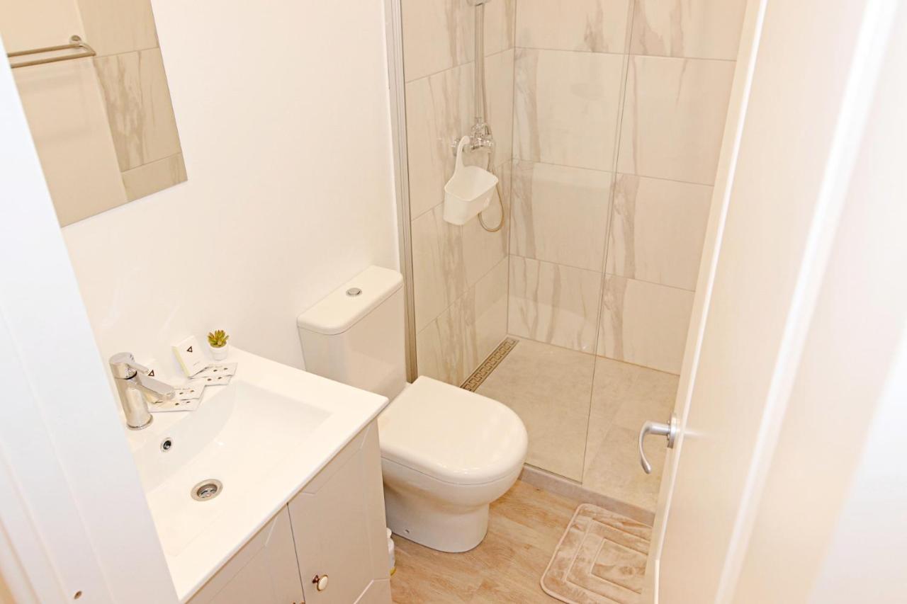 Minimalist Studio Old Town Apartments By Hostlovers Kaunas Exteriér fotografie